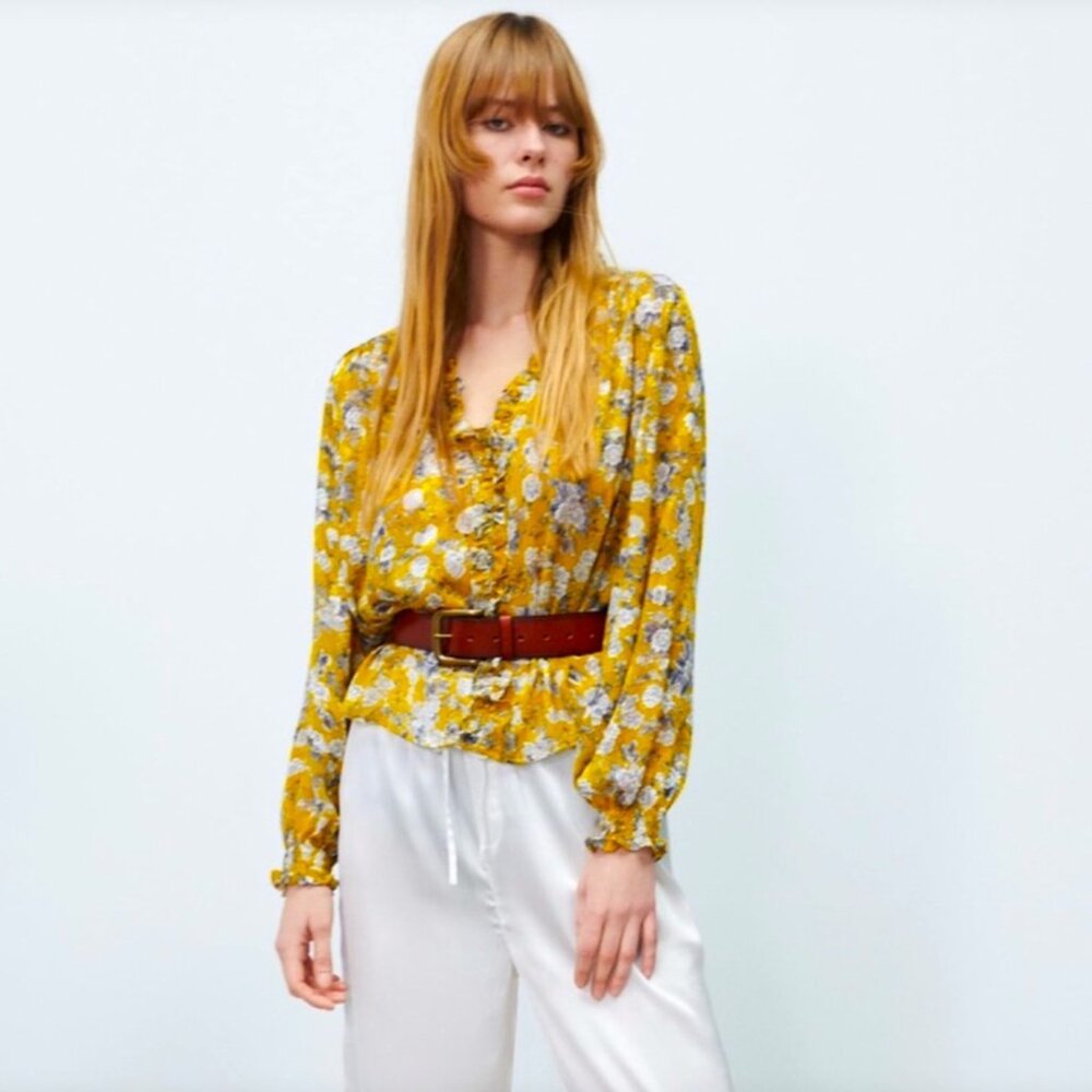 Zara Ruffle Trim Silky Yellow Gray Floral Pattern Button Floral Blouse Top, Size